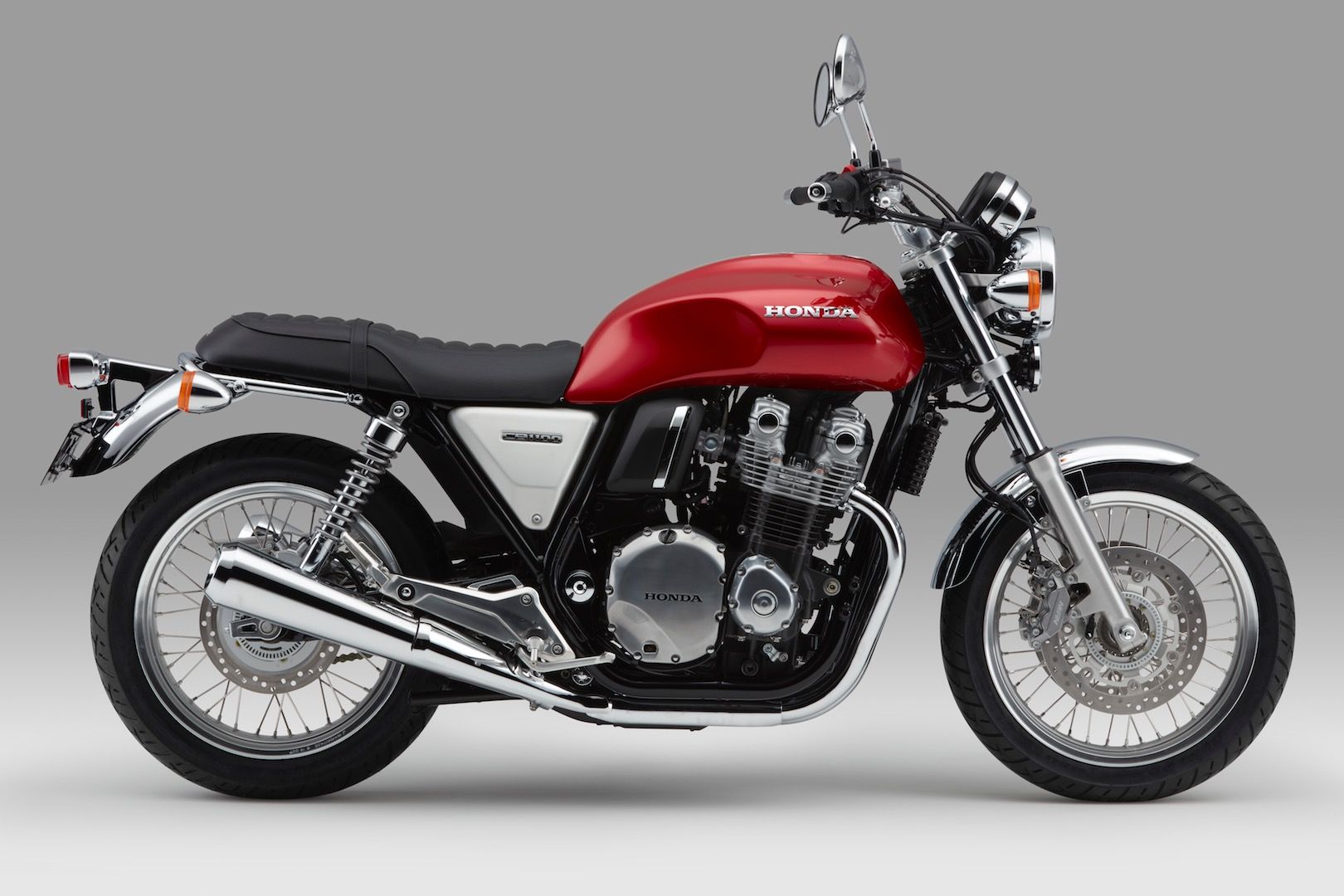 2017-Honda-CB1100-EX-First-Look-Preview-vintage-motorcycle-7.jpg