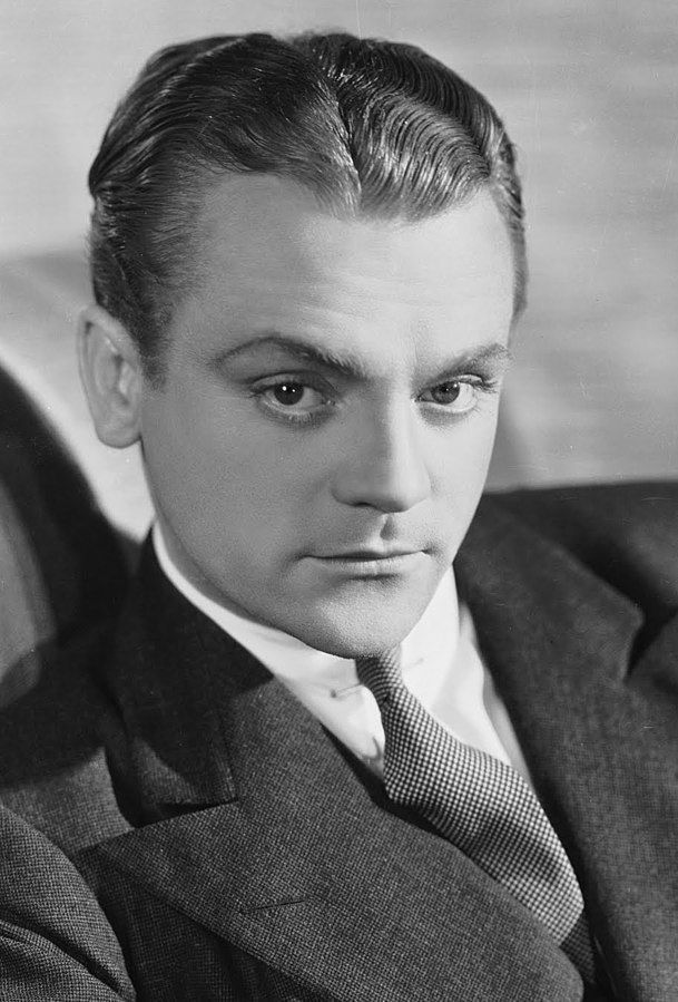 609px-James_cagney_promo_photo_(cropped,_centered).jpg
