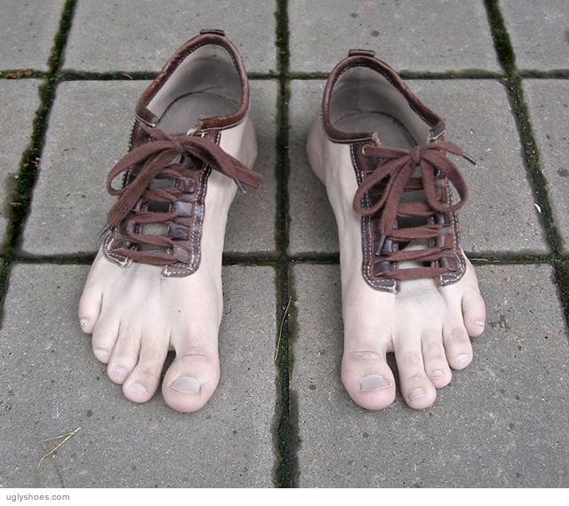 Foot-Shoes-190421.jpg