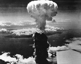 Nagasaki-a-bomb.jpg