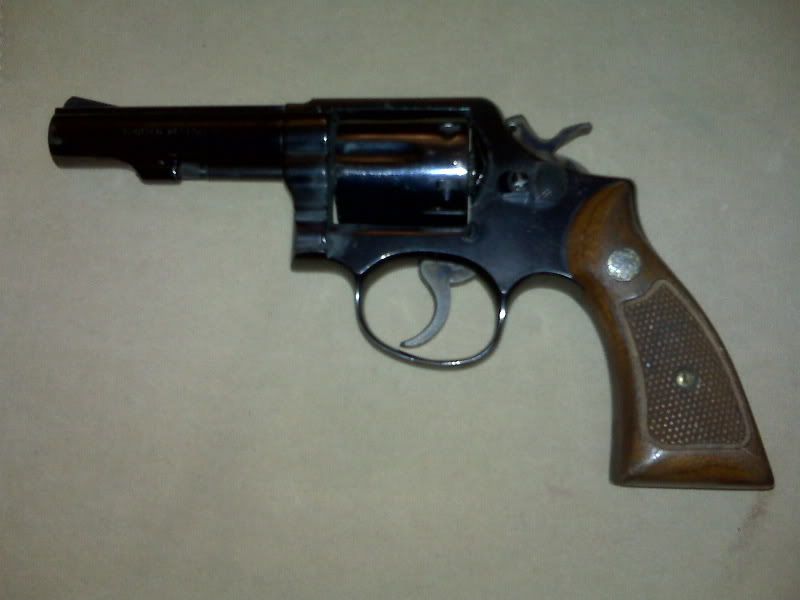 Weapon-SmithandWessonModel13.jpg