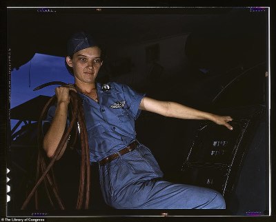 4248-7496357-Taken_in_in_Corpus_Christi_Texas_in_August_1942_the_image_was_ca-a-87_1569282006881.jpg