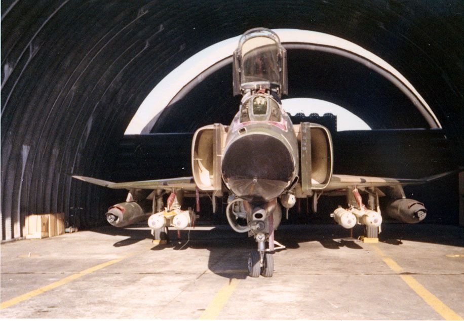 F-4E-Chico-the-Gunfighter.jpg