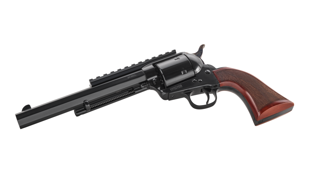 345495-Uberti 1873 Hunter Revolver-.44Mag-7.5-Walnut_LeftAngle.png